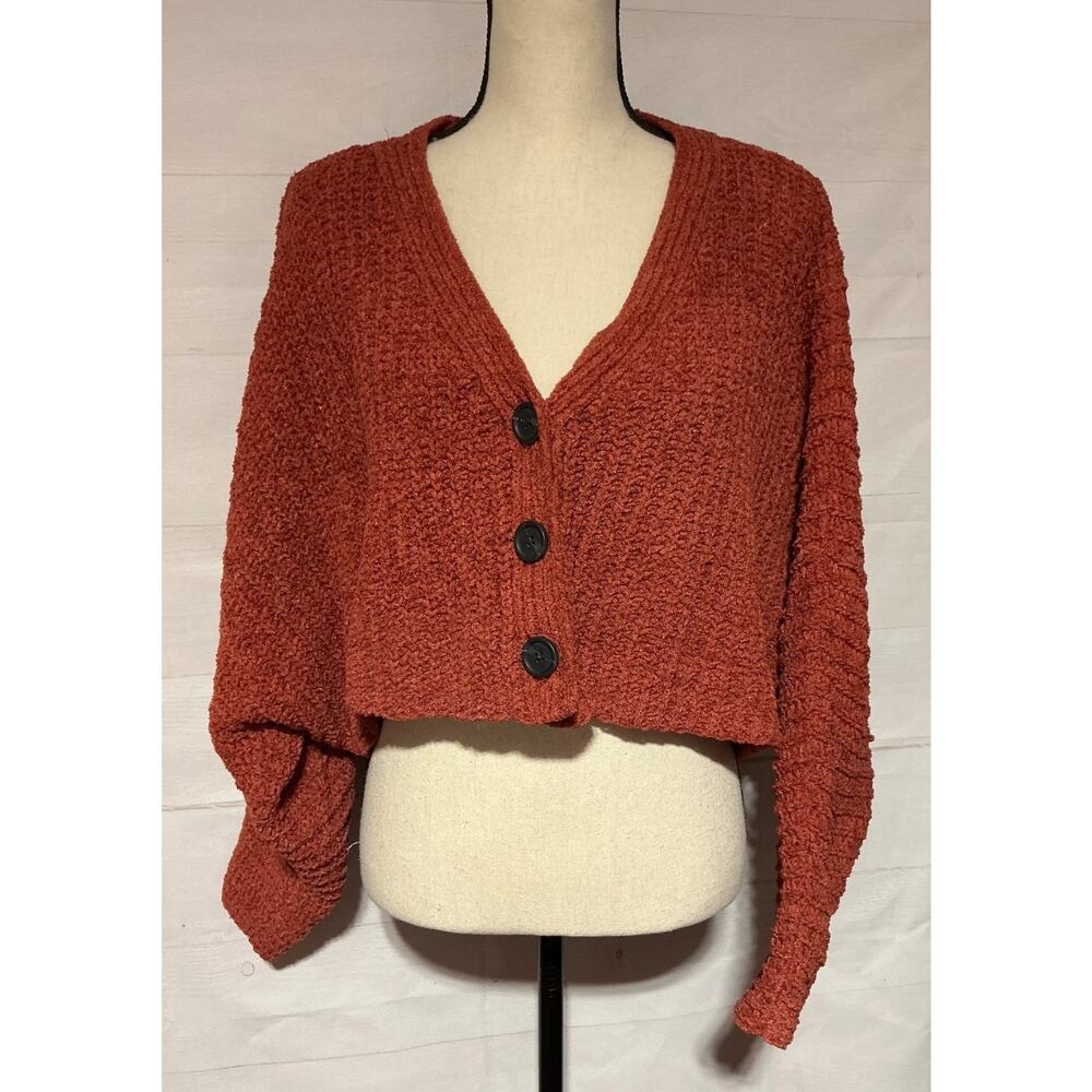 URBAN OUTFITTERS sz M rust chenille dolman sleeve cropped cardigan sweater
